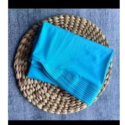 Idm ฮิญาบสีน้ําเงิน*