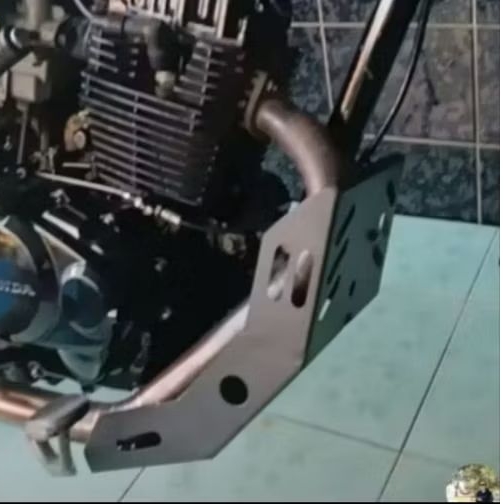 MESIN SKID ENGINE COVER PLATE ENGINE PROTECTOR MUD PNP SCORPIO BYSON THUNDER BENNELI TIGER MEGA PRO 