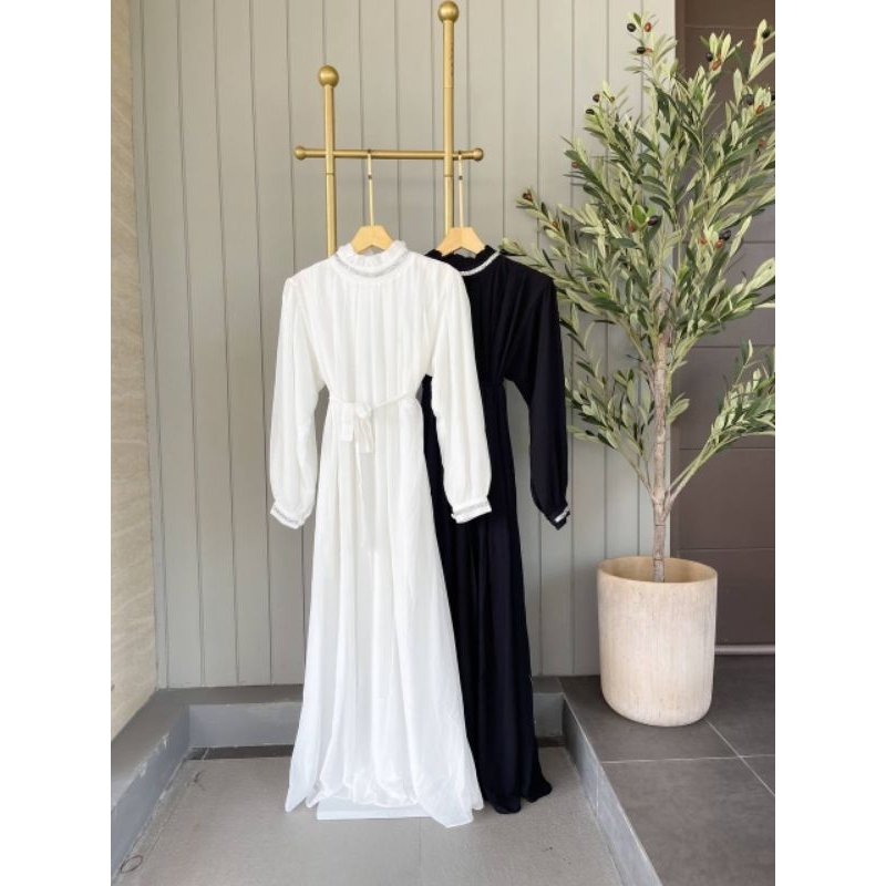 ยว 040402 ชุดเดรส Avira maxy