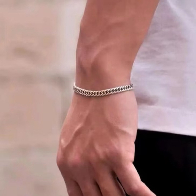 ผู้ชาย TITANIUM CHAIN BRACELET ANTI-RUST BRACELET DOESNT FADE ผู้ชายเงิน MEEDING CHAIN BRACELET