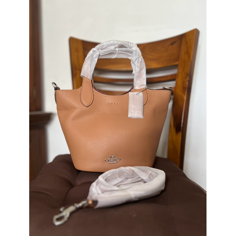 COC กระเป๋าถือผู้หญิง CR168 สีน้ําตาล