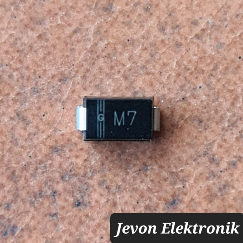 ไดโอด SMD M7 In 1n 4007 1 A Ampere เดี่ยว 1kV SMT ไดโอด M 7 1n4007 1A In4007 kV
