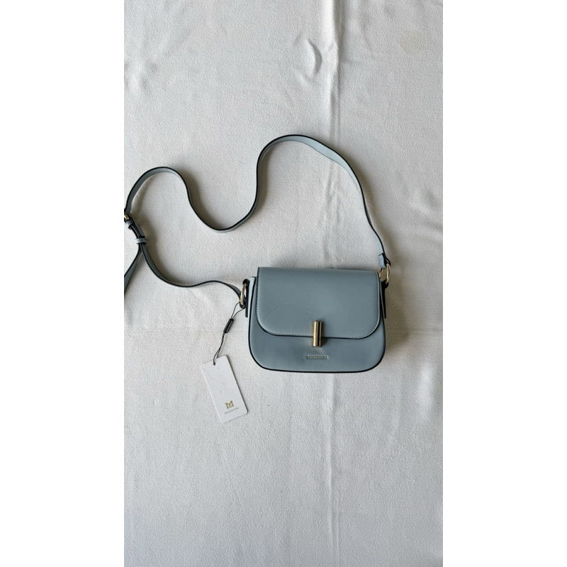 กระเป๋าสะพาย Preloved Valerie โดย Mosdoom