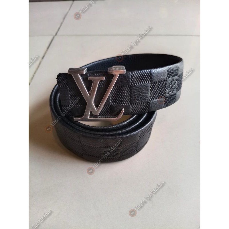 เข็มขัด LV Damier สีดํา