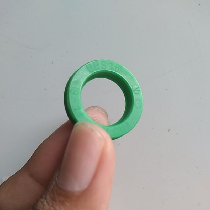 UHS DHS 16 HYDRAULIC SEAL