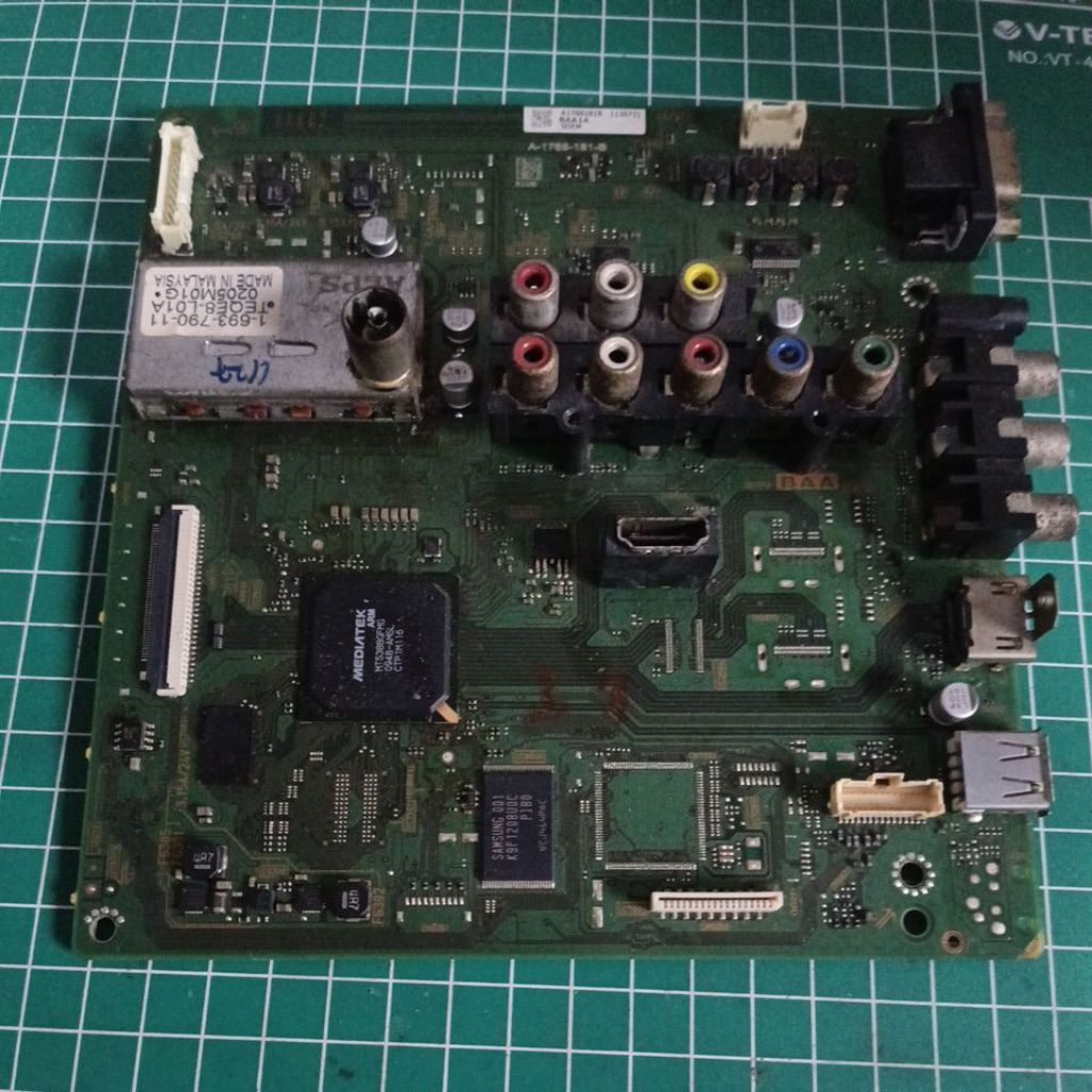 Mb sony klv32bx300**