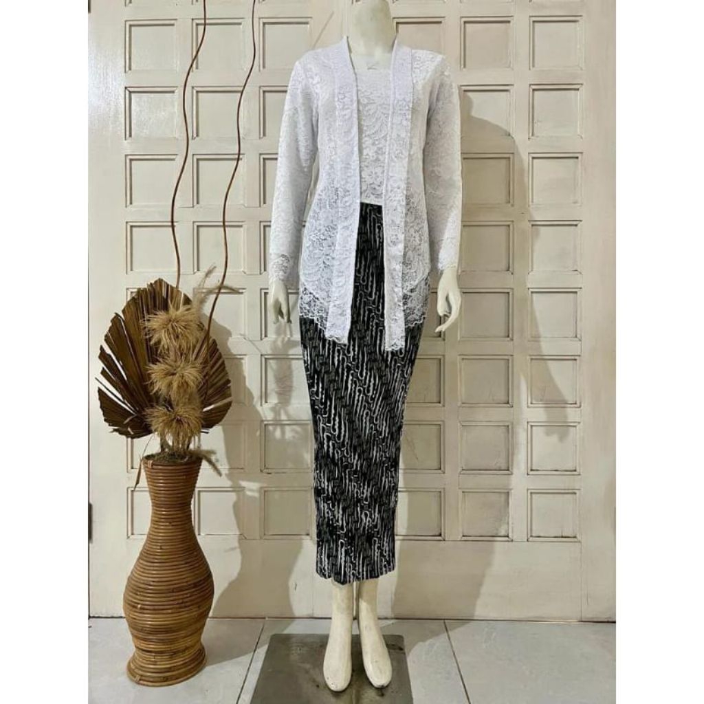 MERAH ชุด Kebaya สีแดงและสีขาว / Modern Brocade Kutu Kebaya แขนยาวด้านบนสิงหาคมและเสื้อผ้า Carnival - รูปที่ 7