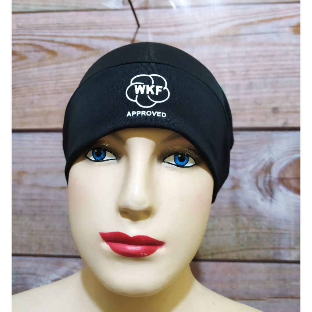 ฮิญาบคาราเต้ / ผ้าคลุมศีรษะคาราเต้ wkf