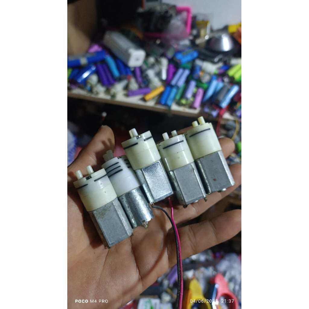 Mini 2-function 3.7--5volt @si ปั๊ม dynamo