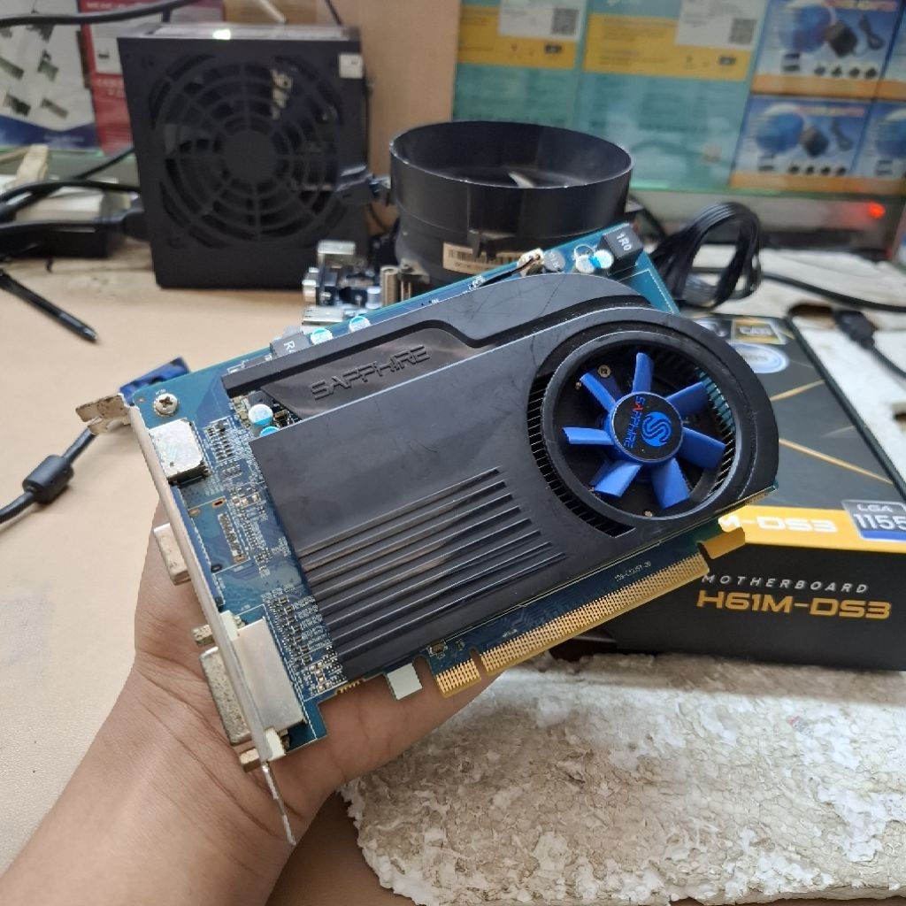 VGA RADEON HD5570 2GB GDDR3 เหมือนใหม่