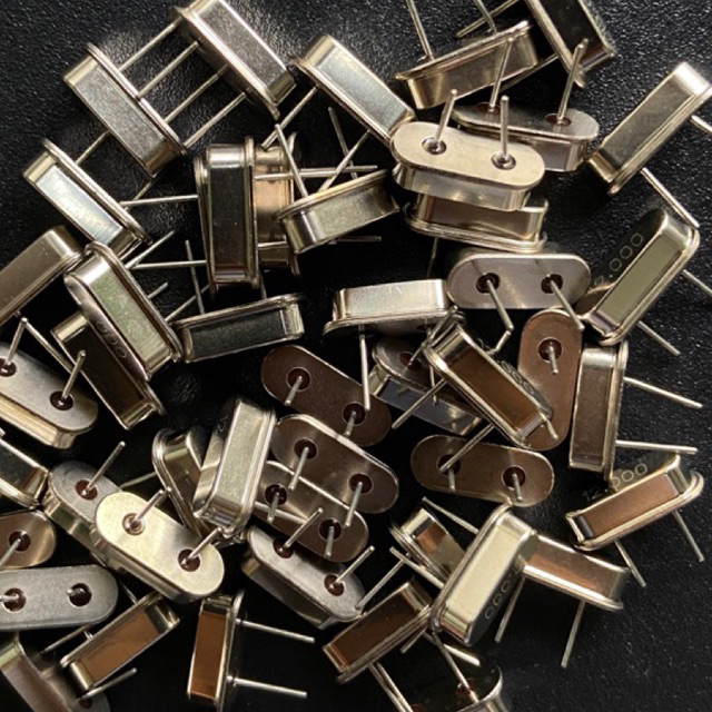 (2 ชิ้น) Xtal Crystal Oscilator HC-49S 8Mhz 12Mhz 20Mhz 11.0592Mhz 14.756Mhz