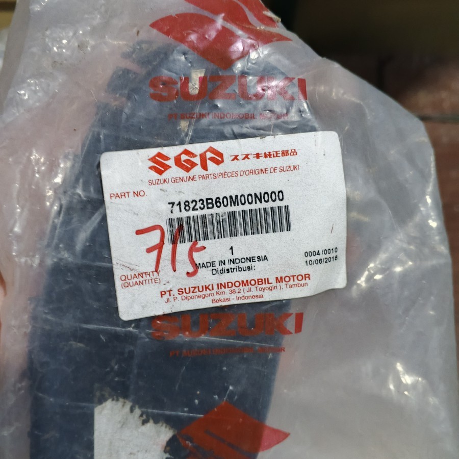 ขายึดกันชนหลังขวา Under Stop Light Ertiga 71823B60M00N000