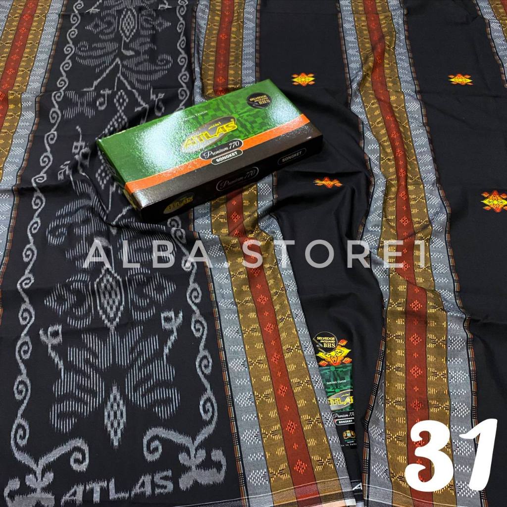 [READY] Atlas Premium 770 Silver Sarong Atlas Premium 770 Songket Dobi ผ้าซิ่นลายนูน//ธรรมดา Atlas S