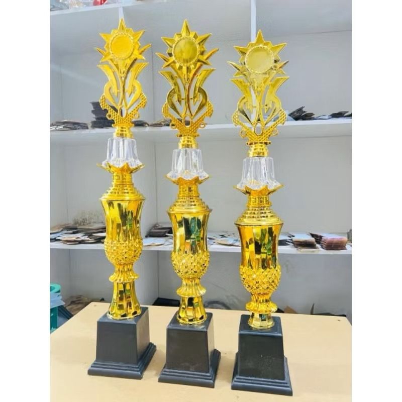 CHAMPION CUP 1-3 CUP PINEAPPLE GLASS STARFRUIT ความสูง 61-66 ซม.
