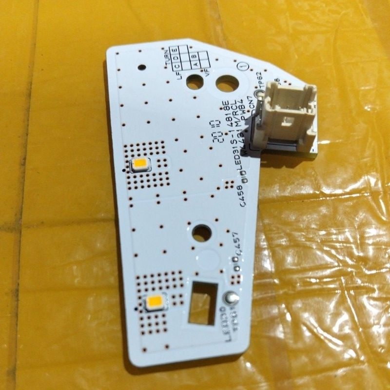 PCB REAR LIGHT RIGHT TURN PCX 150 CC