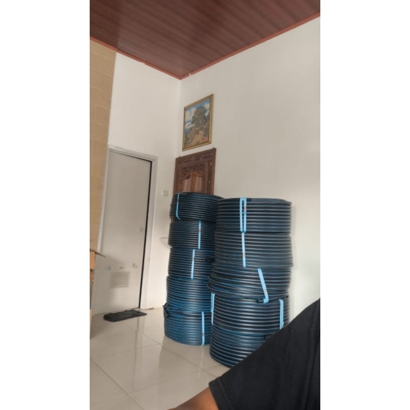 1/2 INCH HDPE PIPE PN 10 (50ม./ม้วน)