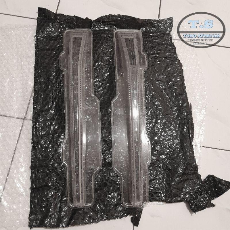 Original Toyota Innova Zenik 2024-2025 DRL ไฟหน้า Mica Unit ราคา