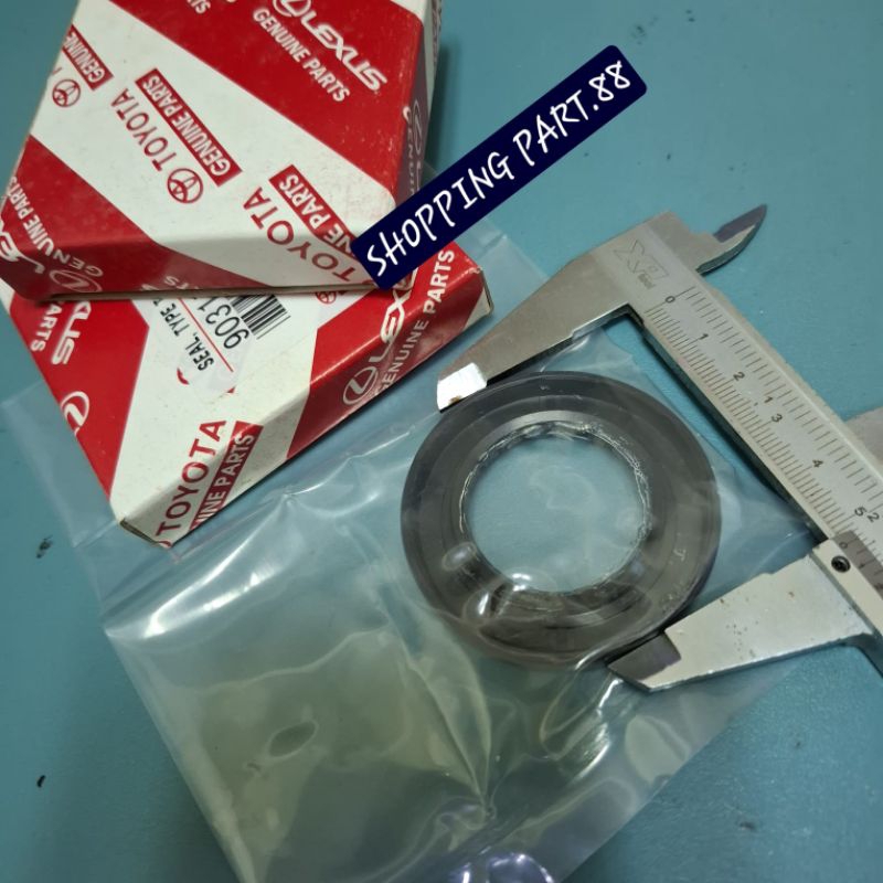 ซีลน้ํามัน TRANSMISSION FRONT BEARING RETAINER HIACE COMMUTER KDH222R/2019/NO.33131A