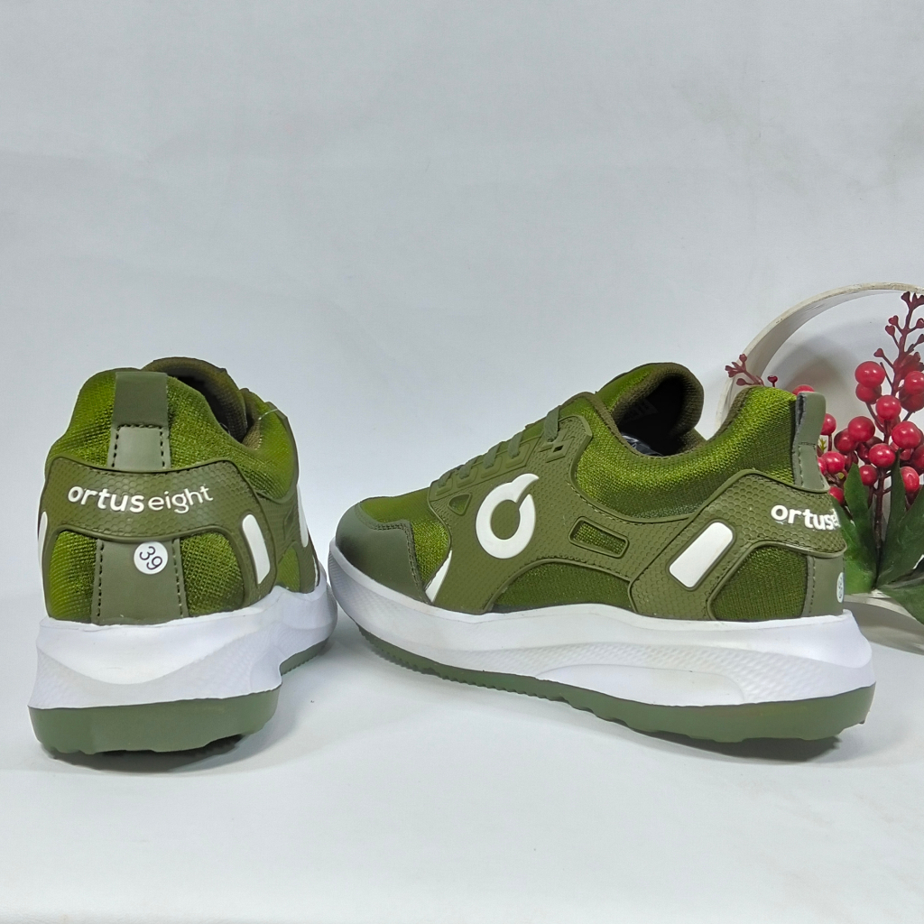 ใหม่ล่าสุด RTZ SR 302 ARMY สีขาวรองเท้ากีฬากลางแจ้งวิ่ง JOGGING GYMNASTICS และ FITNESS LIGHT FLEXIBL