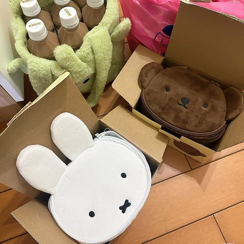 [PREORDER – MIFFY] Miffy Bunny Makeup & Accessories Bag – โมเดลตุ๊กตามัลติฟังก์ชั่นน่ารัก