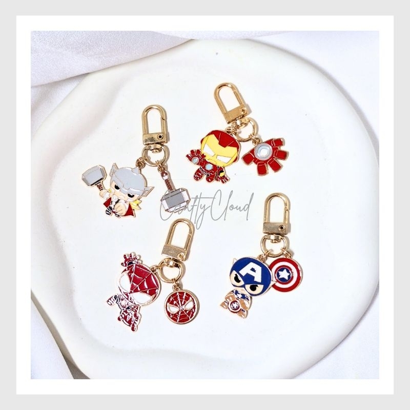 พวงกุญแจ Marvel Superheroes