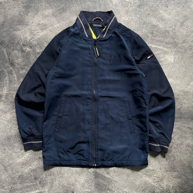 T0n0 H!Lgifar Bomber jacket sz M