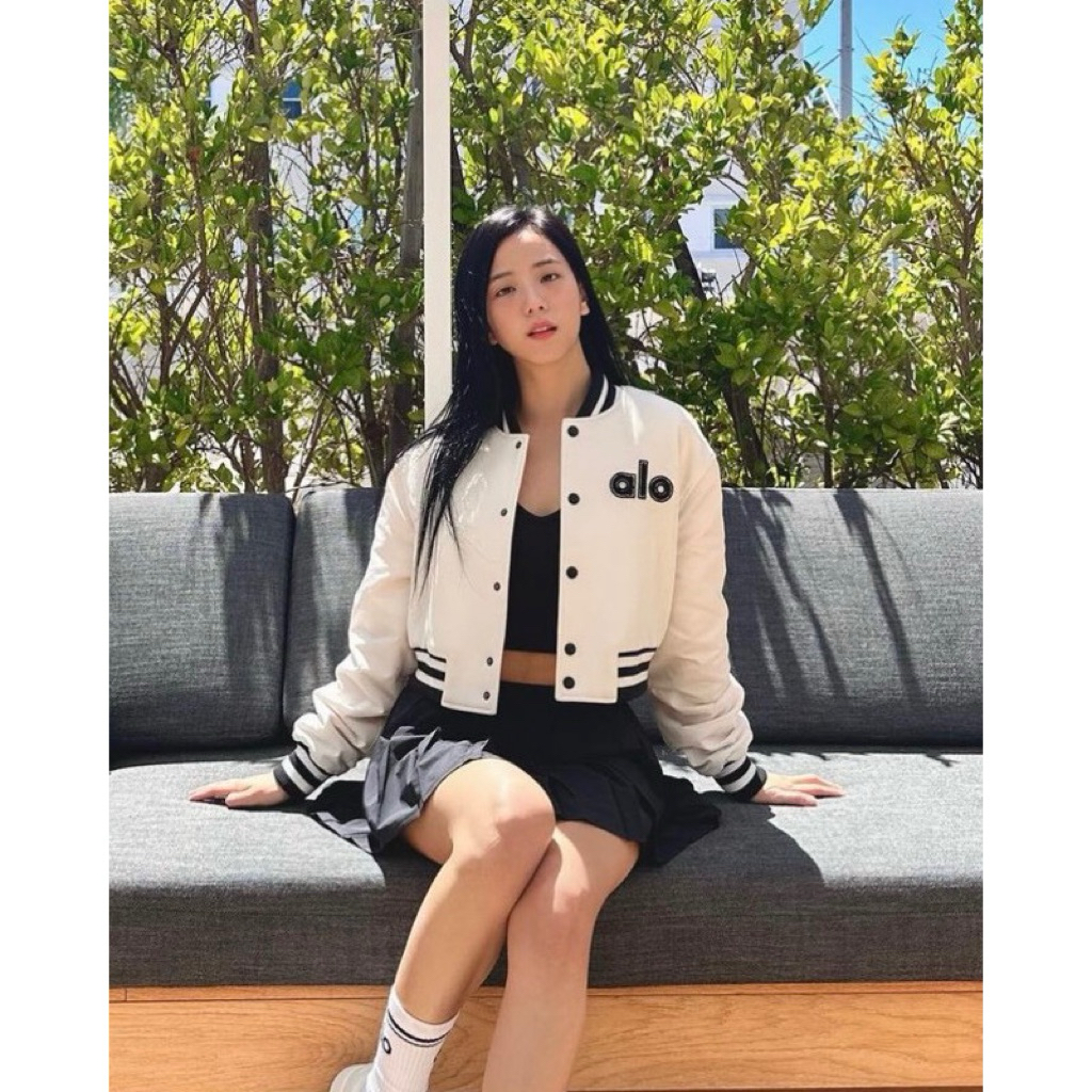 ALO Cropped GOMIT Jacket - ชุด Jisoo blackpink ไซส์ S เท่านั้น