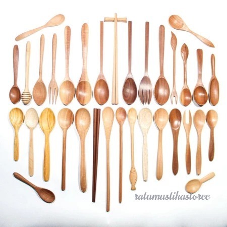 FOODGRADE WOODEN HONEY SPOON KOREAN PHOTO PROPERTY SPOON / MUKBANG SPOON