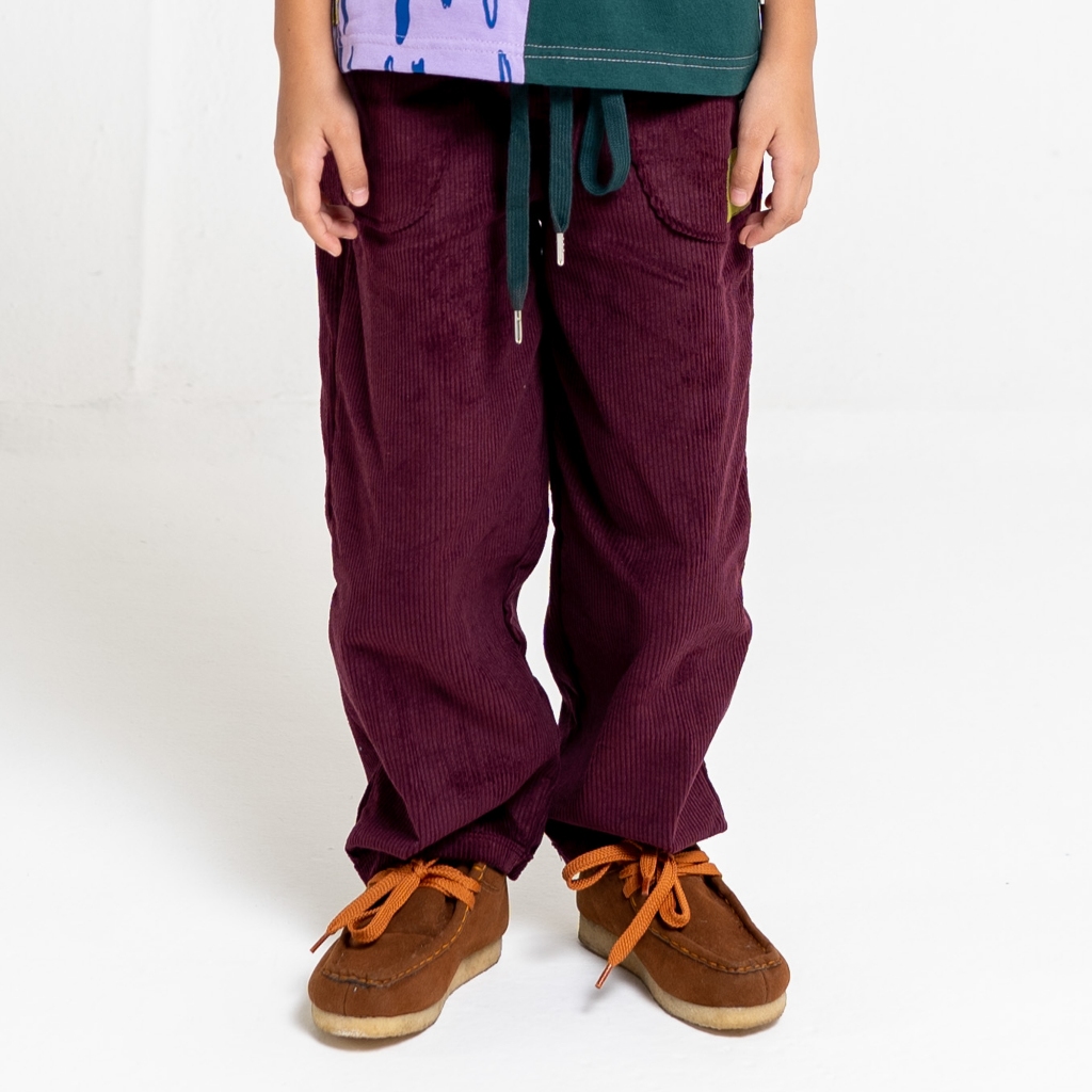 บีดิโอสโตร์| เอิร์ธลิงน้อย| Riley Corduroy Pants Burgundy | กางเกงขายาวเด็กชาย&เด็กหญิง | กางเกงขาบา