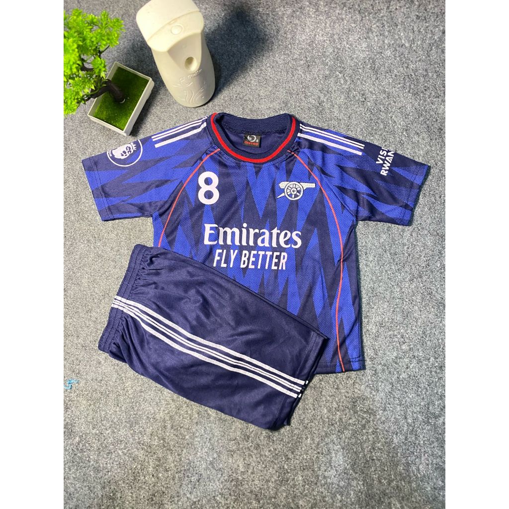 ชุดเสื้อฟุตบอล EMIRATES FLY BETTER KIDS ใหม่ล่าสุด