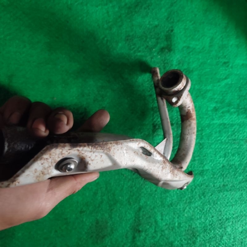 คอท่อไอเสีย Kawasaki klx bp ดั้งเดิม