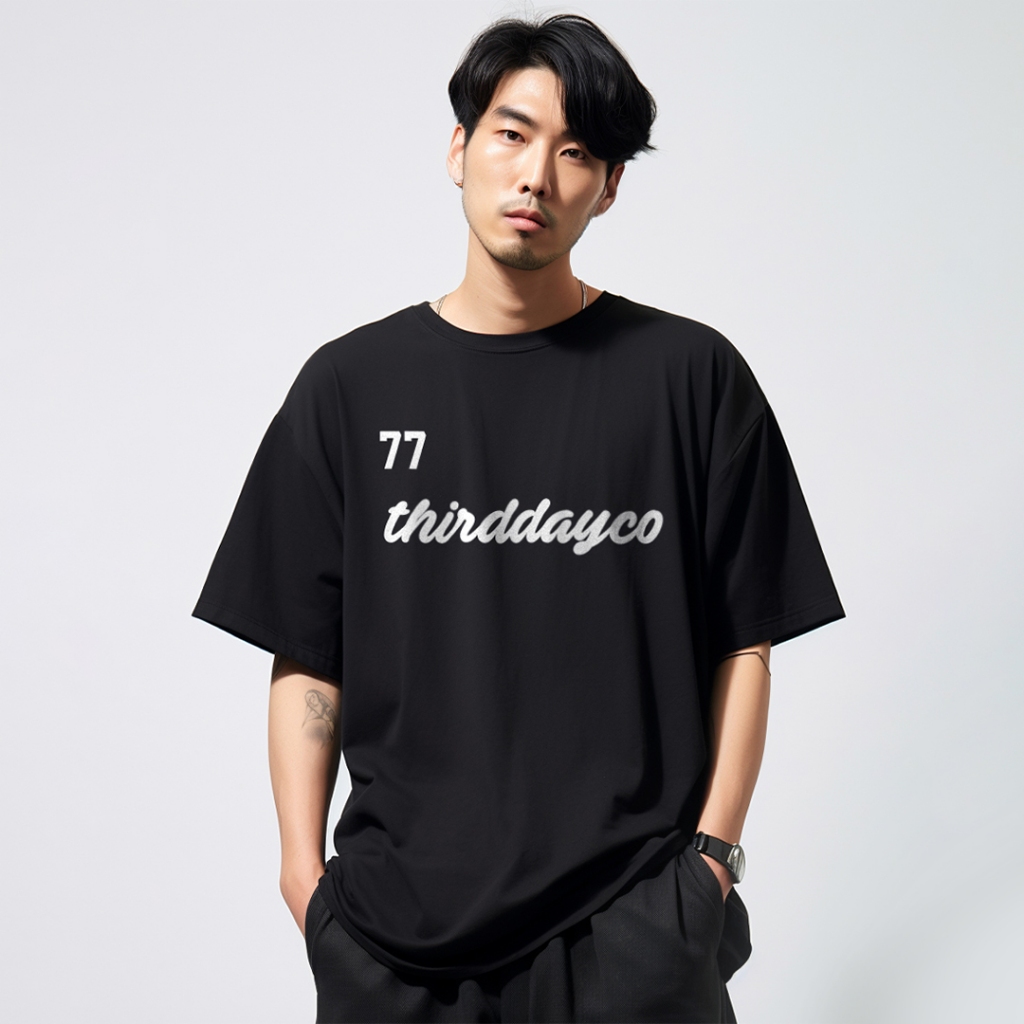 เสื้อยืดผู้ชายขนาดใหญ่ Scuba Lux หนา "77 Thirddayco" สีกากี MTV26 สีขาว MTV27 Navy MTV28 สีดํา MTV29