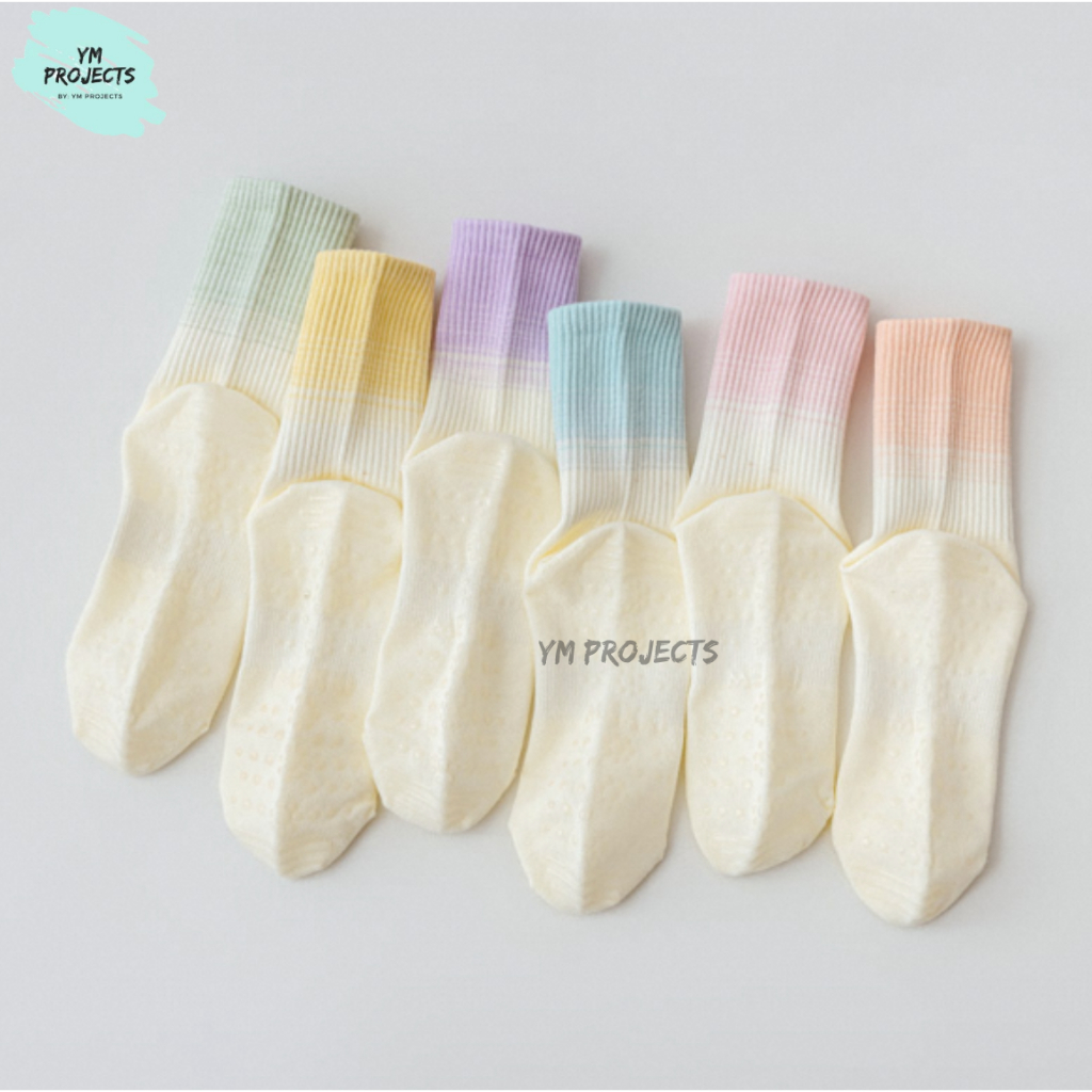 [YM PROJECTS] - ถุงเท้า Sora Ombre / ถุงเท้าโยคะ Sora Ombre