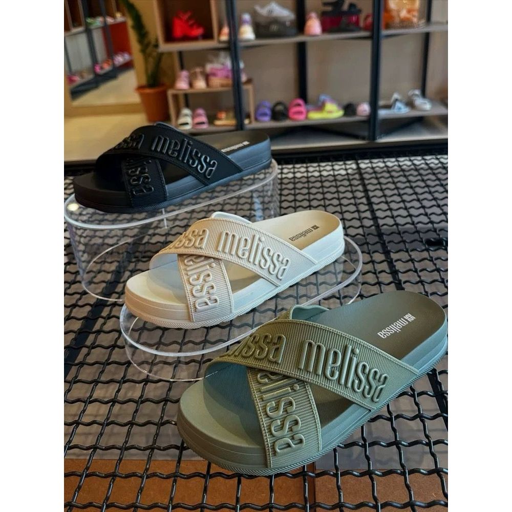 M.Cross Slipper รองเท้าแตะผู้หญิง