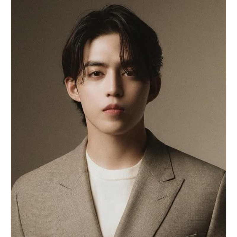 SEVENTEEN BOOKED MERCH