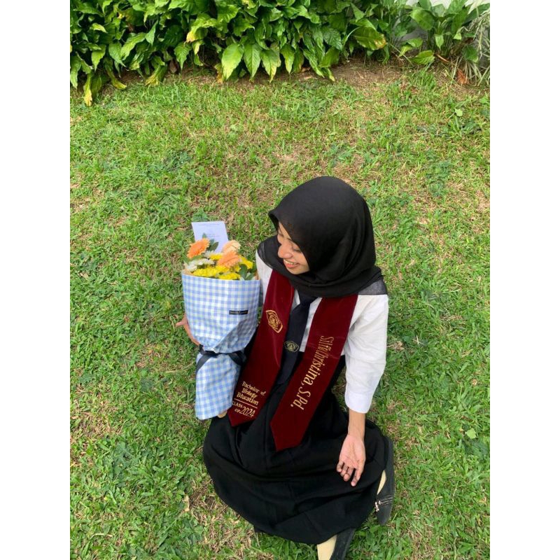 {1 วัน ANNIVERSARY}CUSTOM GRADUATION NECKLACE SLING