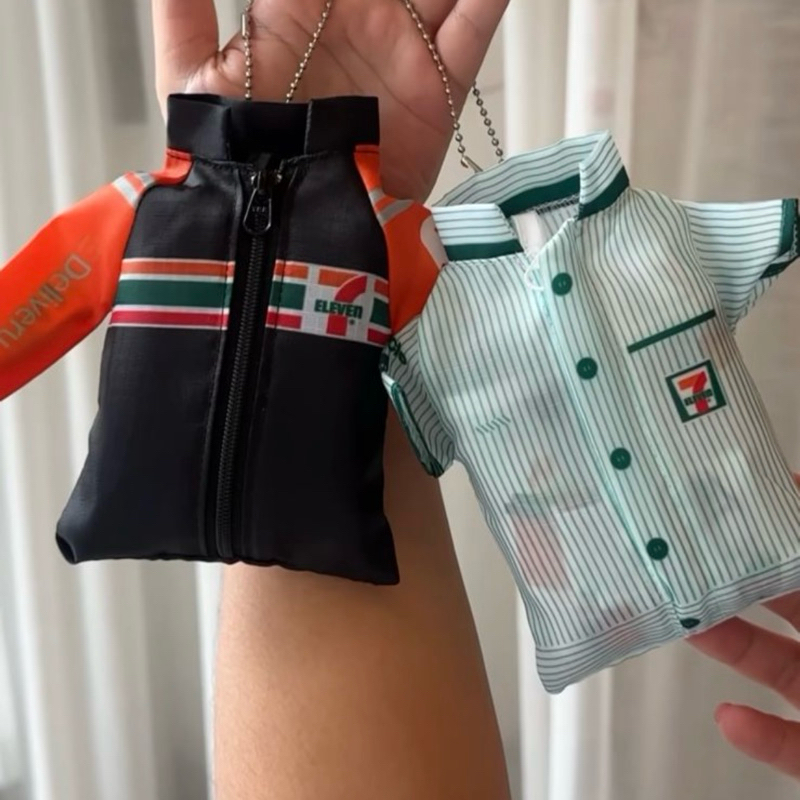 Eco Bag 7 elven thailand limited edition Shopping Bag กระเป๋าพับอเนกประสงค์รูปเสื้อผ้าตัวอักษร 7 Ele