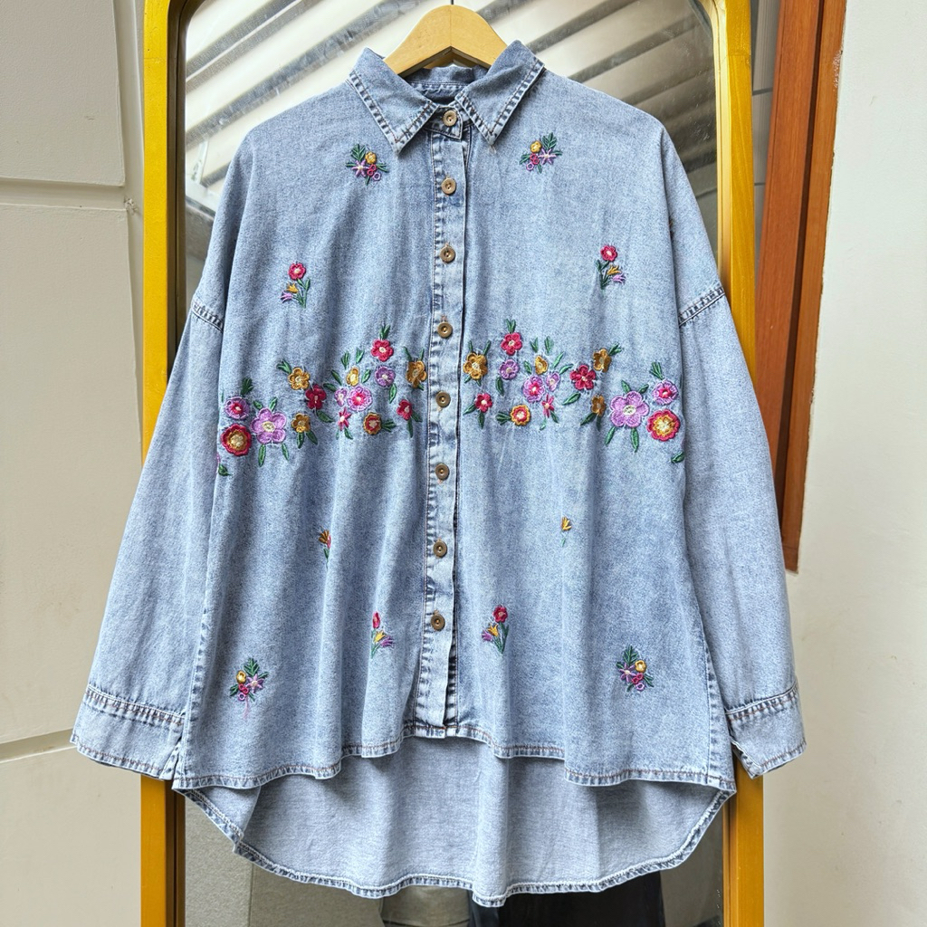 กางเกงยีนส์ปัก Adela Premium