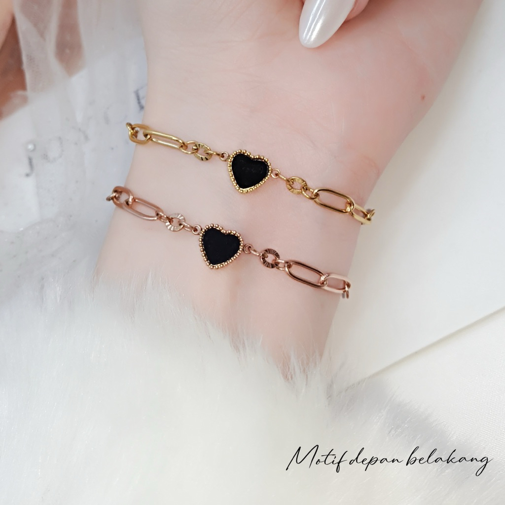 สร้อยข้อมือเชือกรูด Reversible Love GRT101-102LA