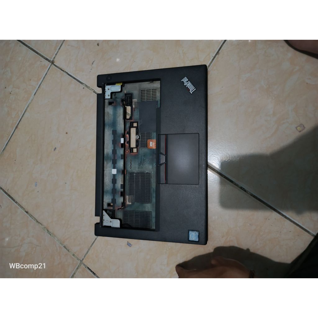 Lenovo Thinkpad x270 ที่วางฝ่ามือตัวล่าง