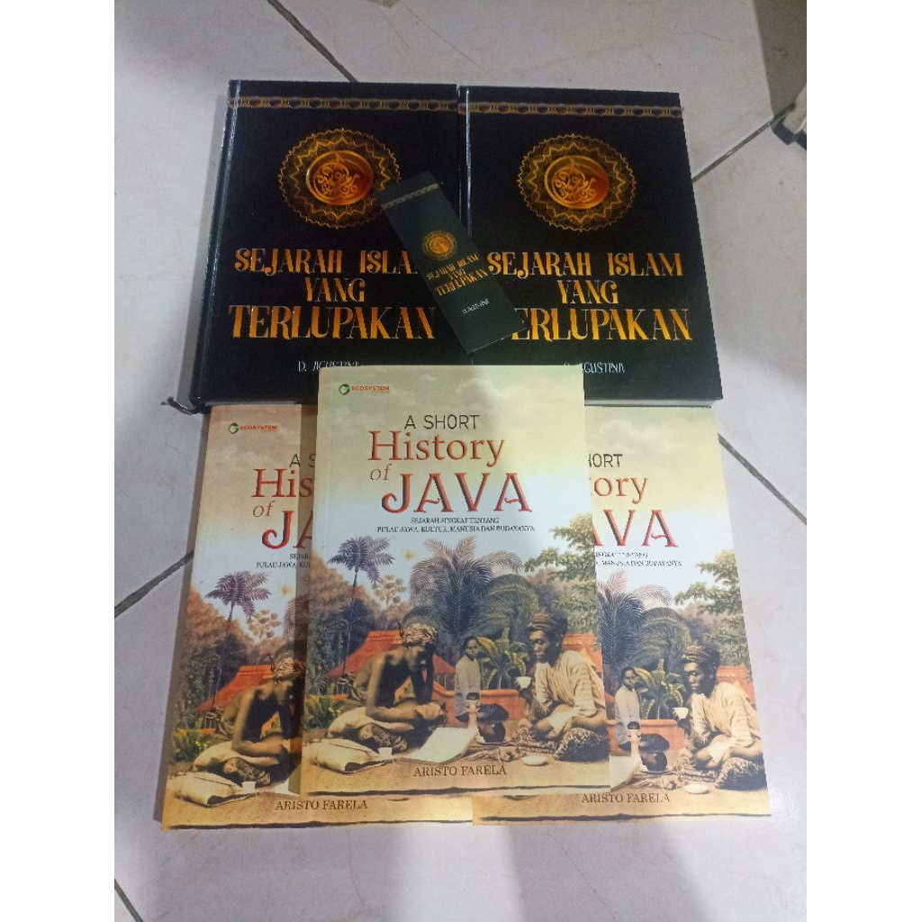 หนังสือต้นฉบับ / หนังสือ HISTORY / วรรณกรรม / 1 แพ็คเกจ 2 เล่ม / HIDDEN ISLAMIC HISTORY / A SHORT HISTORY OF JAVA / / PHILOSOPHY / JAVANESE HISTORY /