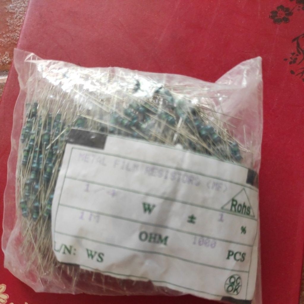 แรงต้าน 1,000 ชิ้น 1/4 วัตต์ 1M r 1/4w 1m ฟิล์มโลหะสีน้ําเงิน