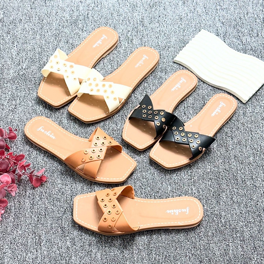 TOTOL FOLDING STRAP SLIPPERS รหัส: 66668