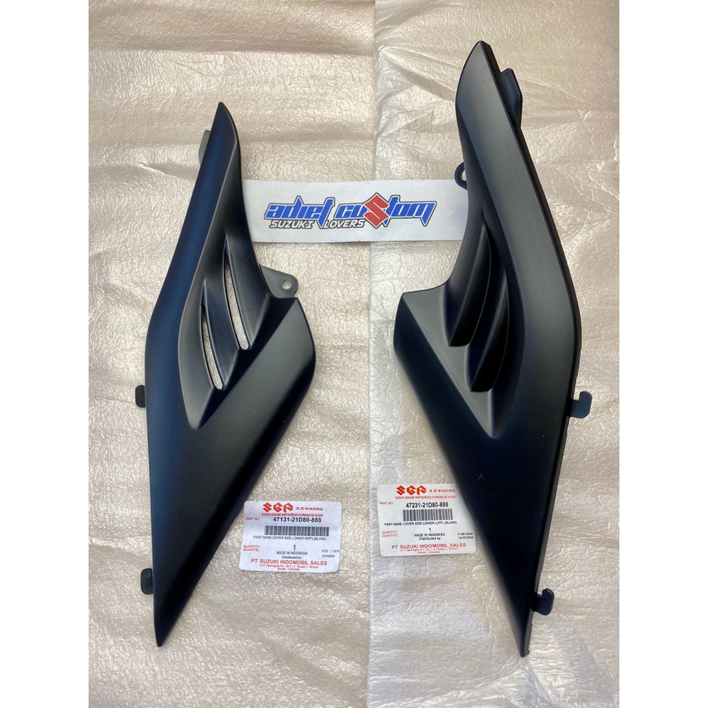 ขวาและซ้ายฝาครอบ Fins สําหรับ Suzuki Satria 2 จังหวะ Lumba RU 120 Original SGP 47131-21D80-888 / 472