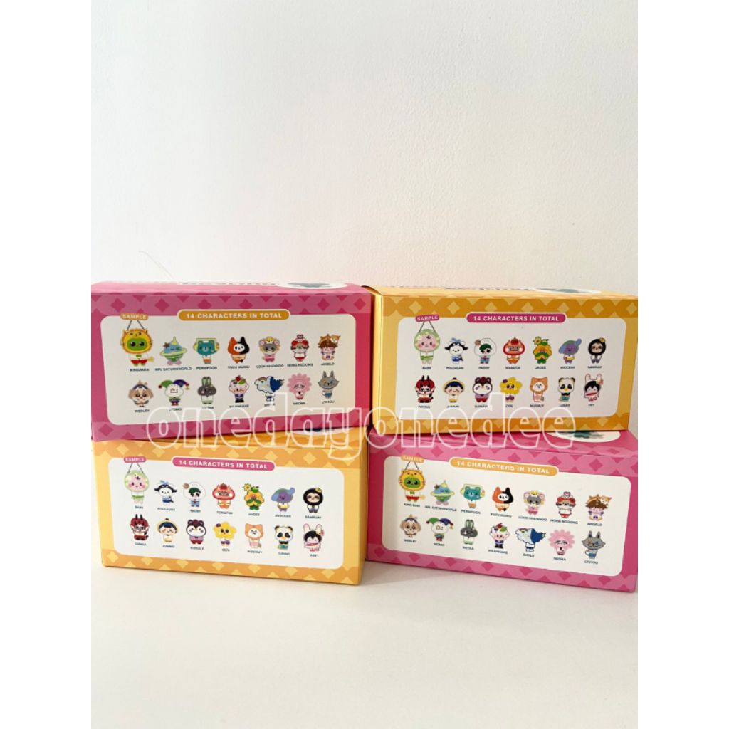 FANDOM CHARACTER JIGGLE KEYRING | สินค้าอย่างเป็นทางการ GMMTV | GMMTV MASCOT | หน้ากาก GMMTV | WESLE