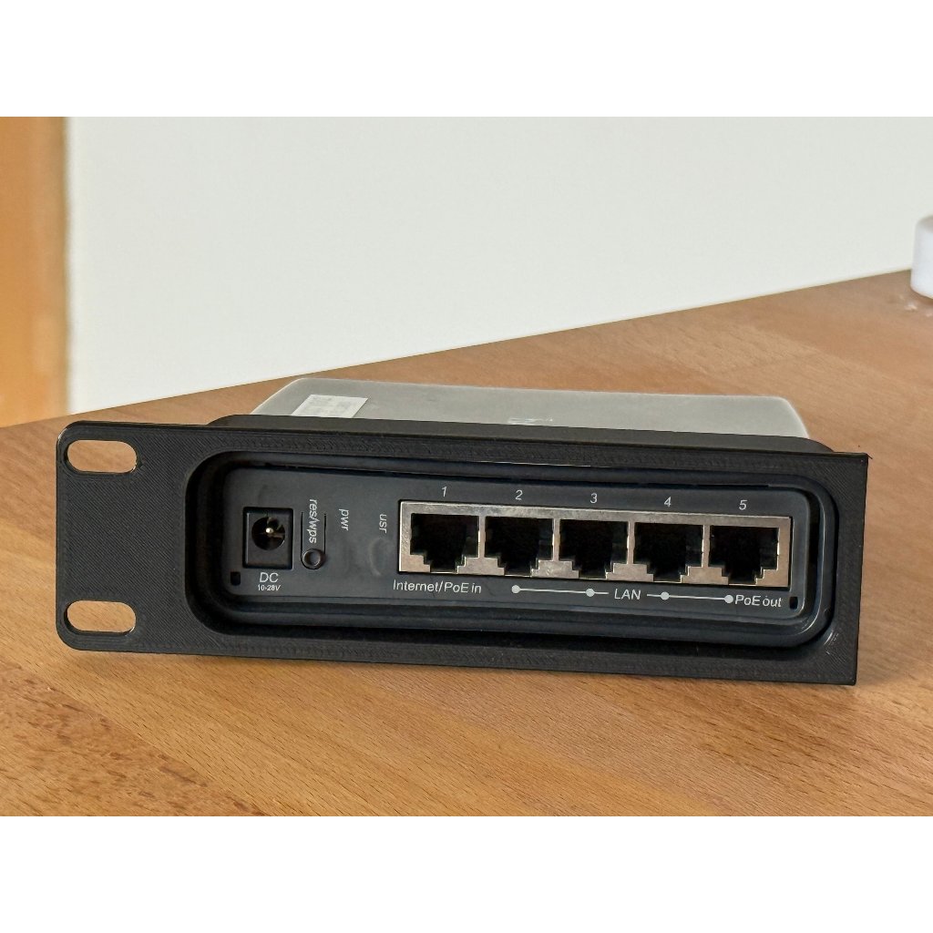 อะแดปเตอร์ขายึดแร็คเมาท์ Mikrotik hAP AC2 | ขายึดเราเตอร์ Mikrotik hAP AC2 RBD52G