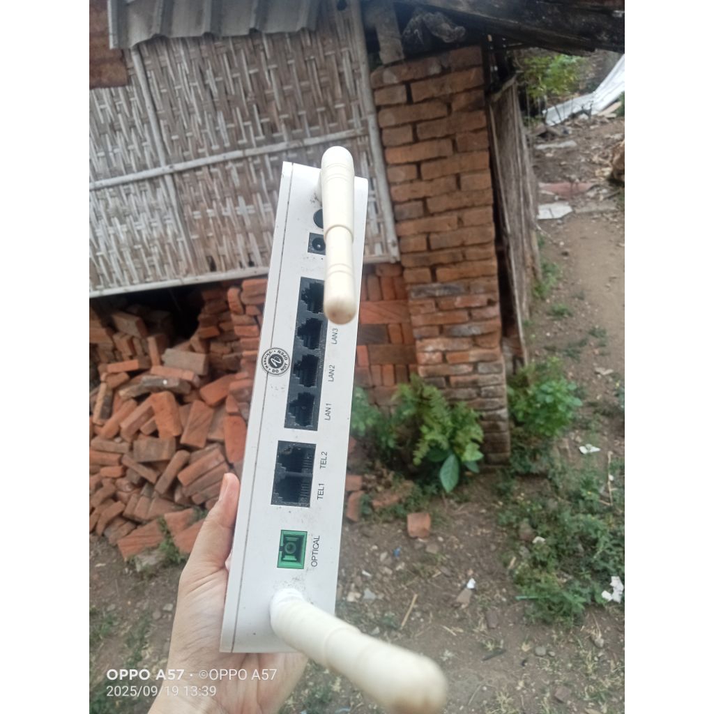 เราเตอร์ Alcatel Lucent L-240W-A