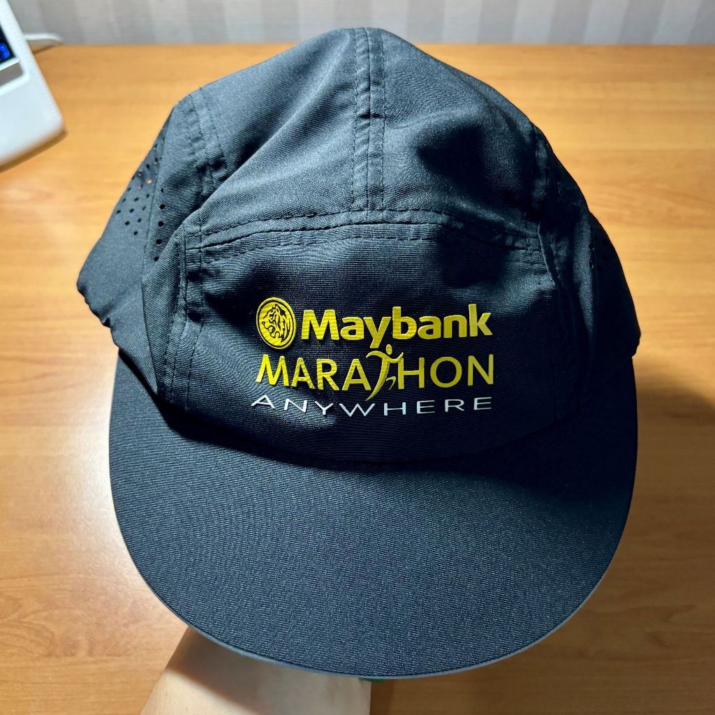 หมวก Maybank Marathon x Volt & Fast