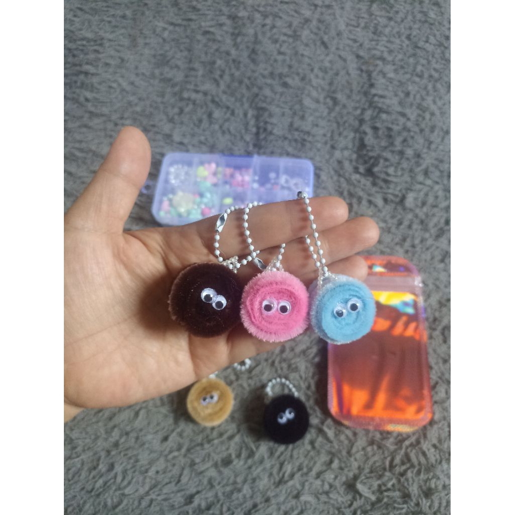 MINI BISCUIT WIRE KEYCHAIN/ OREO MINI FEATHER WIRE GACI/ FREEBIES/ EVENT SOUVENIR/ PIPE CLEANER