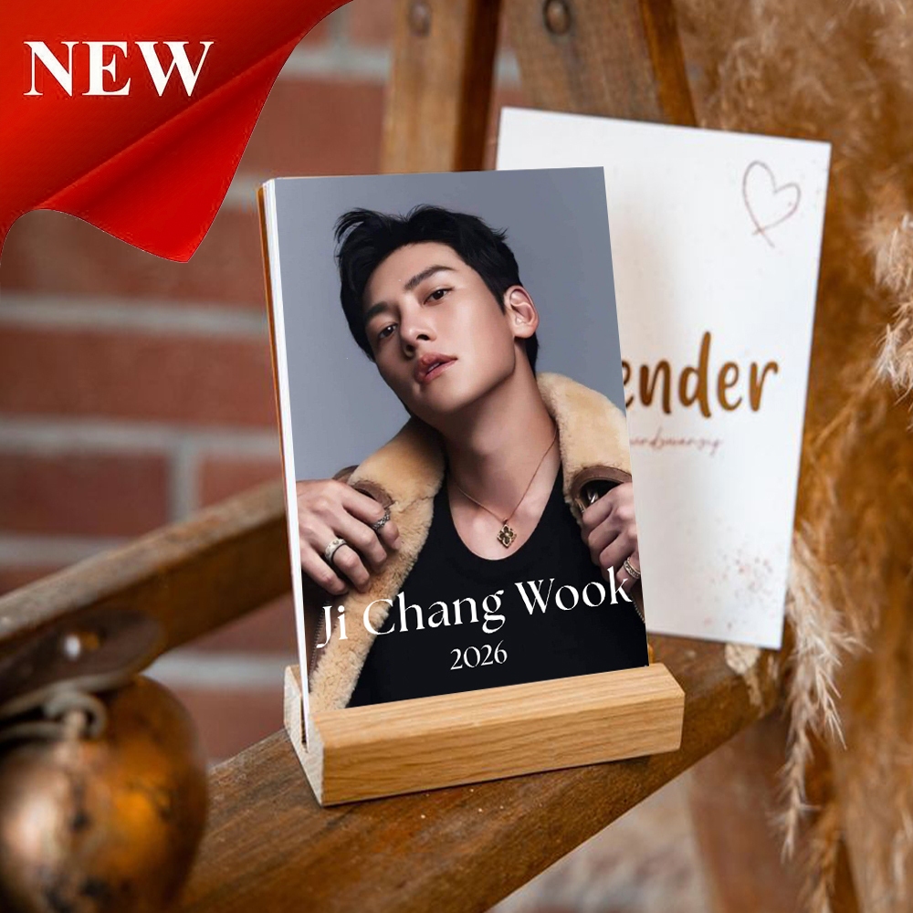 A&M ขาตั้งปฏิทินตั้งโต๊ะไม้ Ji Chang Wook 2026